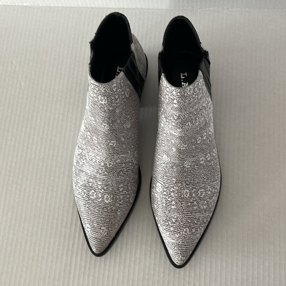 L.A.M.B. Mayor Bootie - Picture 8 of 8